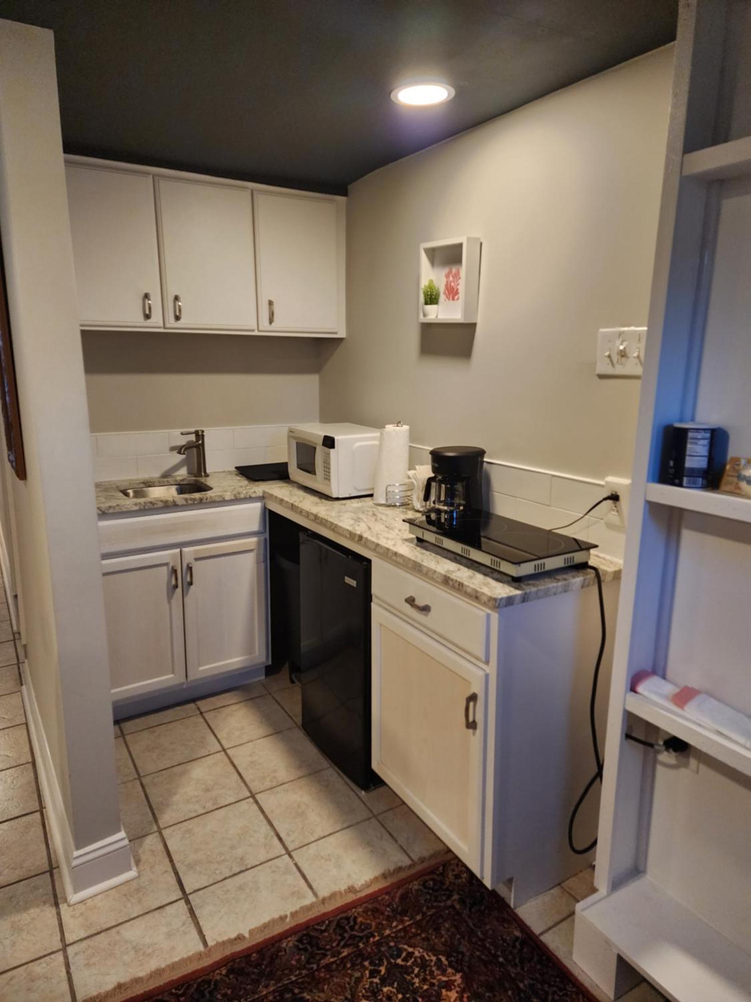 Bright & Spacious Studio Close To Clt Airport Gastonia Bagian luar foto